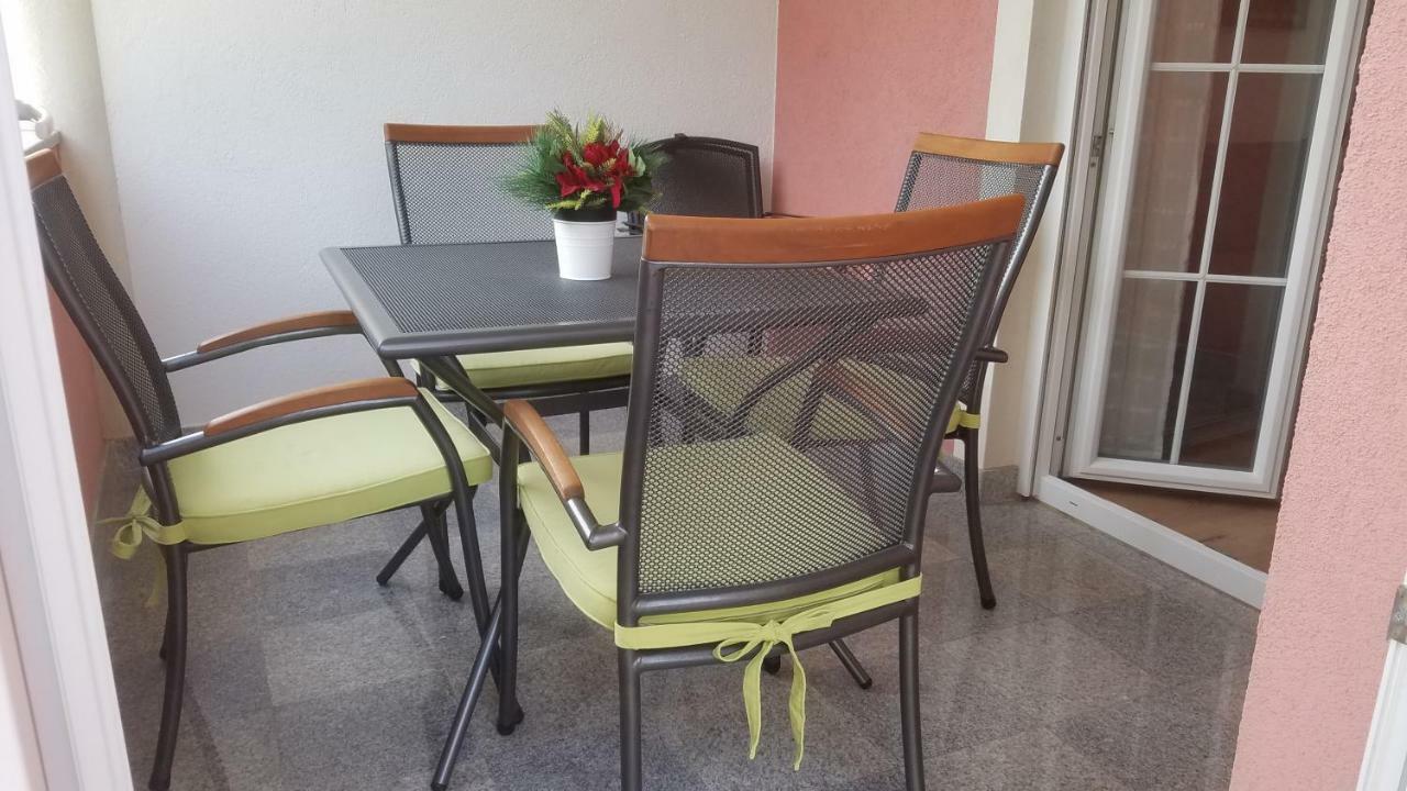 Apartmani Diana Medulin Eksteriør billede