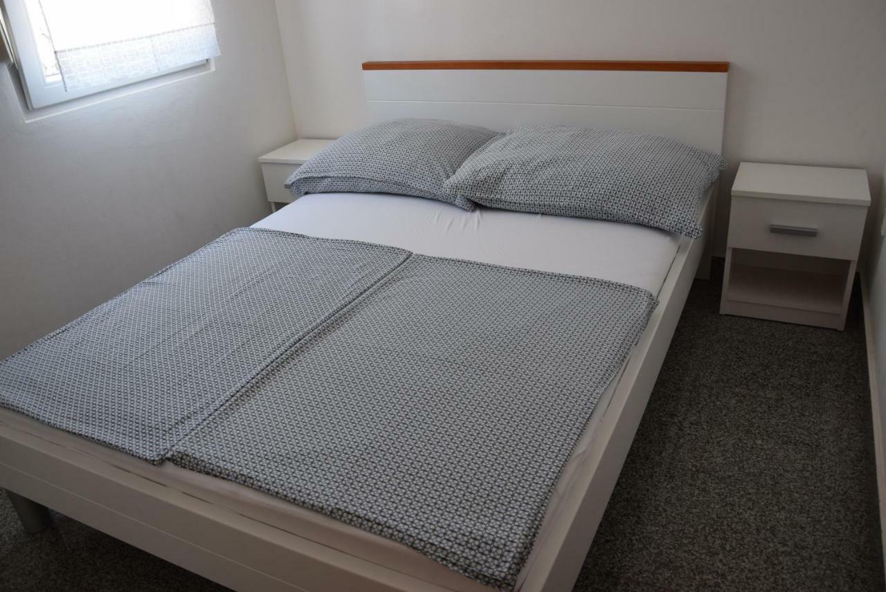 Apartmani Diana Medulin Eksteriør billede