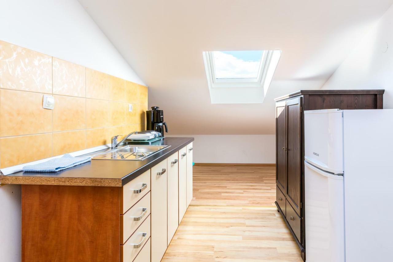 Apartmani Diana Medulin Eksteriør billede