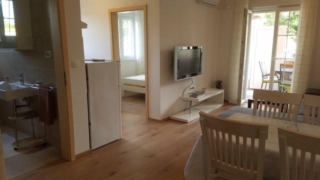 Apartmani Diana Medulin Eksteriør billede